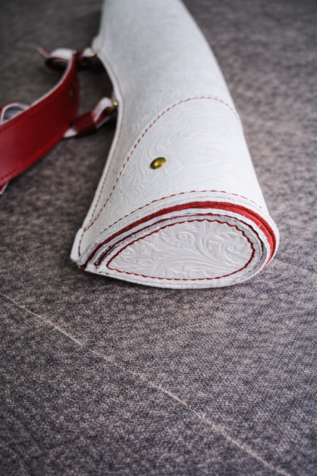 Master Artisan Embossed Side Quiver